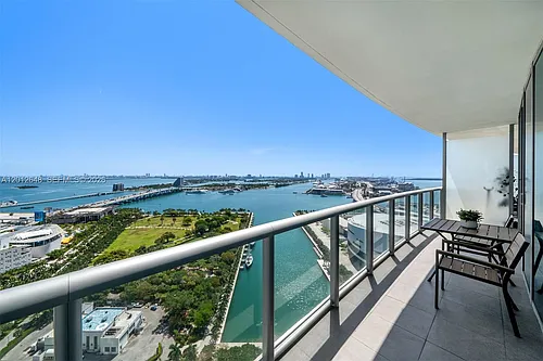 888 Biscayne Blvd #3111 Photo 1
