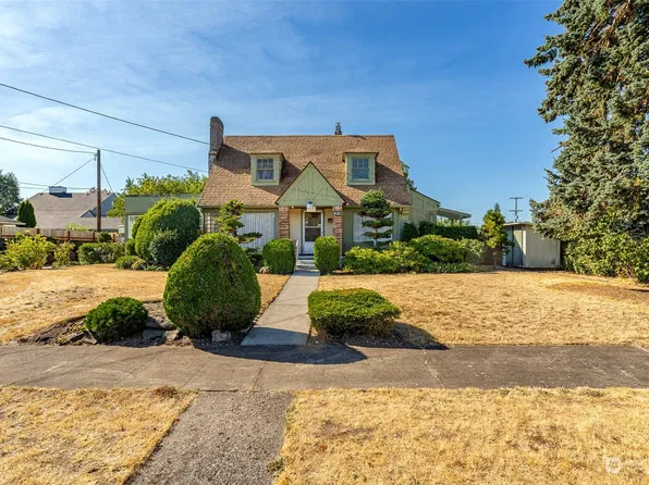 914 W 2nd Street, Centralia, WA 98531