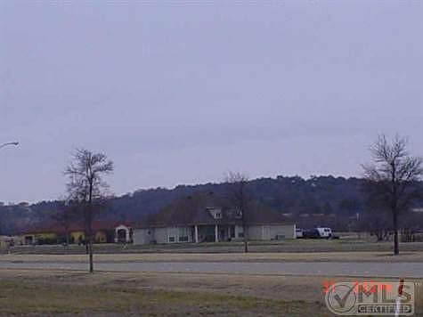 3rd image of 2132 Becky Ln