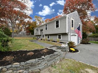 2 Meredith Rd, Forestdale, MA 02644