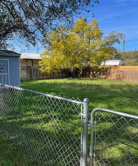 110 Midnight Sun Dr — Photo 18
