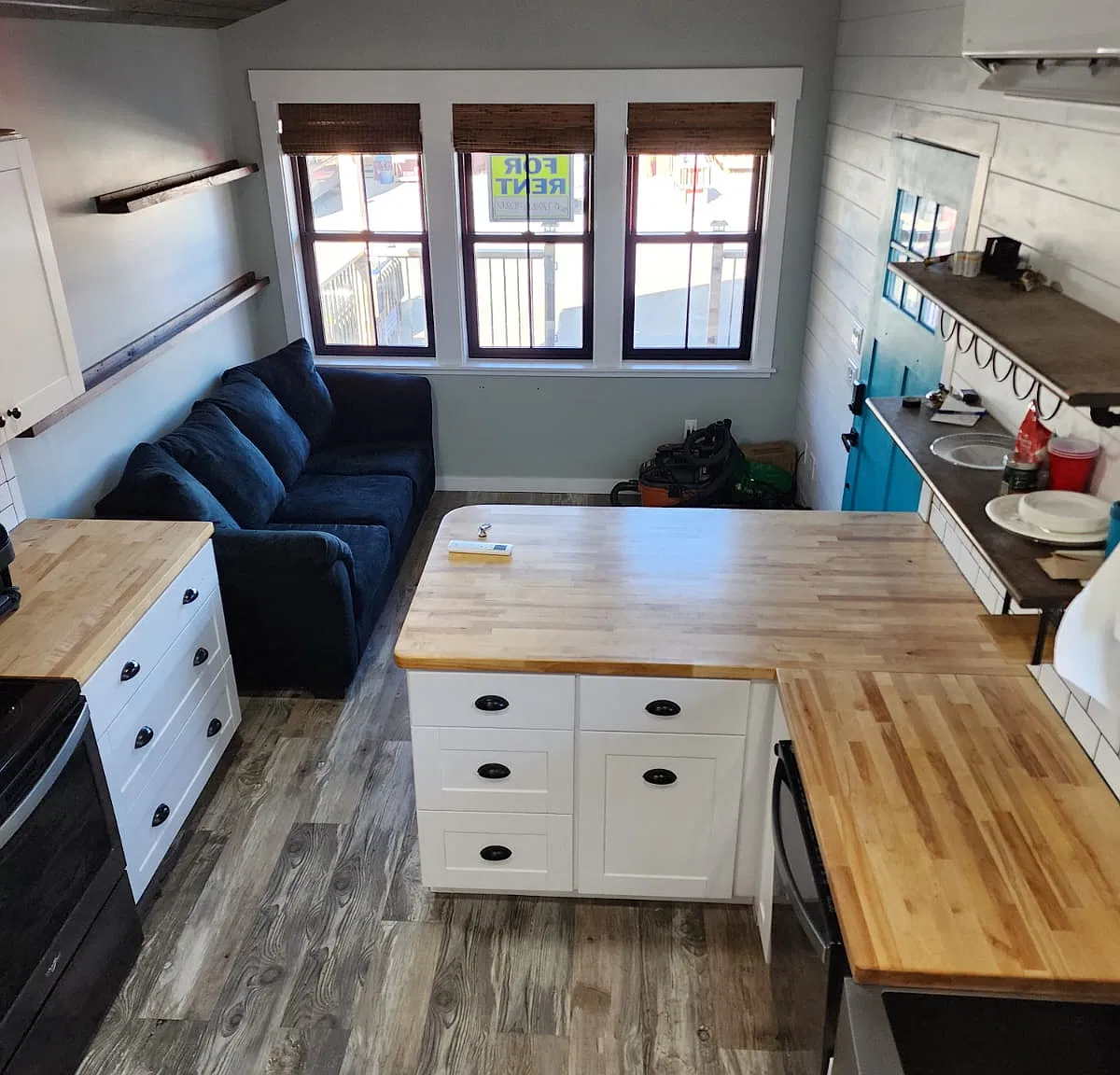 1 bed, 400 sqft, $1,700 — Photo 1