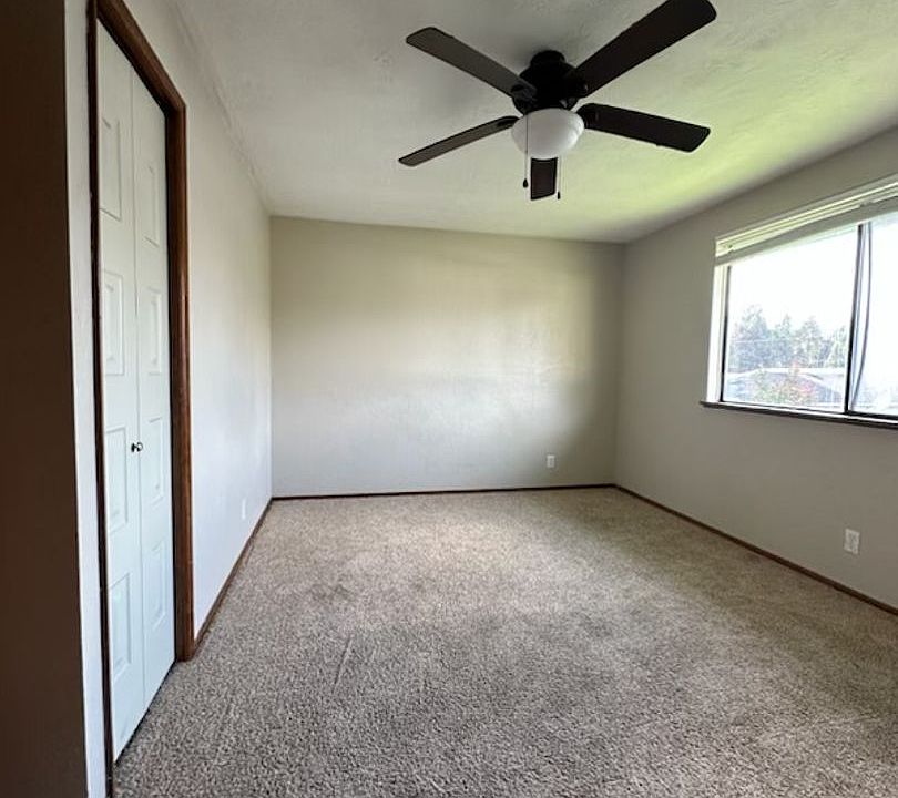 142 Kalmia 4plex Apartment Rentals Junction City, OR Zillow