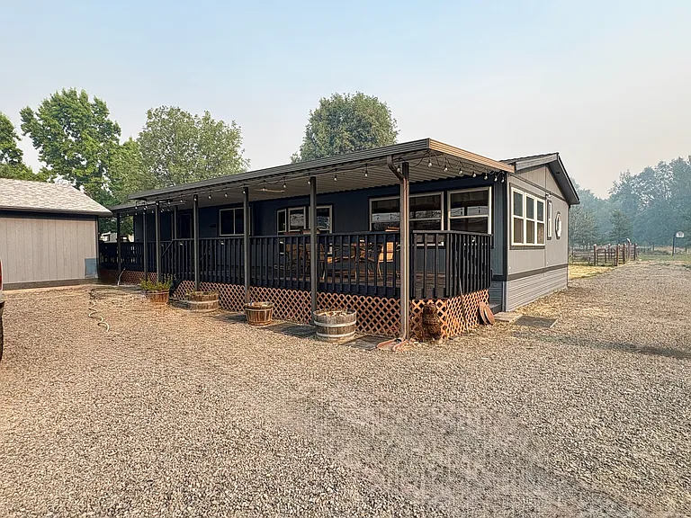 5840 Dodge Rd — Photo 2
