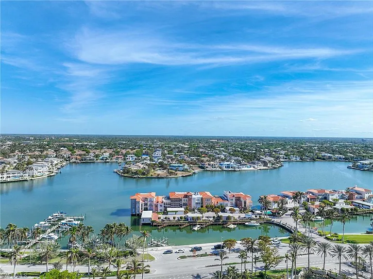 3991 Gulf Shore Blvd N #Penthouse 101 — Photo 46