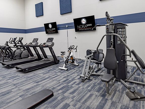 3rd image of 3200 Oakwood Village Ln #3232D