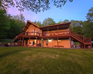 697 Hamilton Hollow Road, Sandgate, VT, 05250