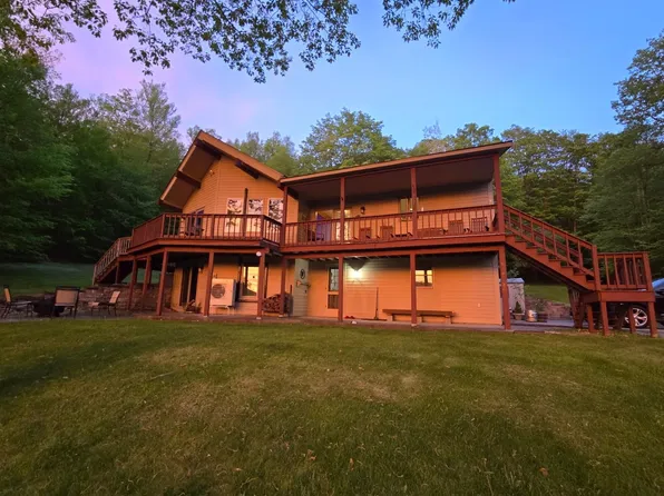 697 Hamilton Hollow Road, Sandgate, VT 05250
