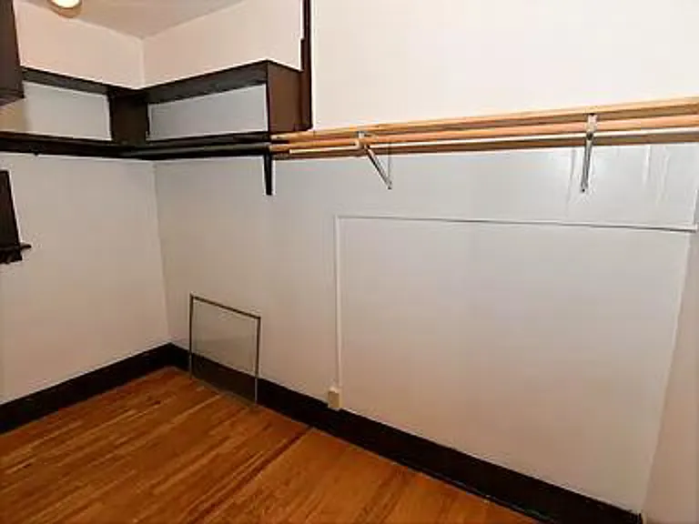 231 Dayton Ave — Photo 9