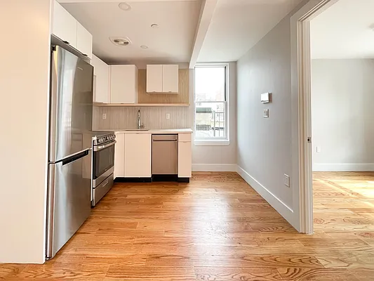 Rented by ERNY LLC | media 1