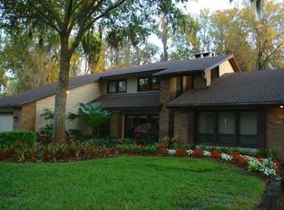 18609 Geraci Rd, Lutz, FL 33548