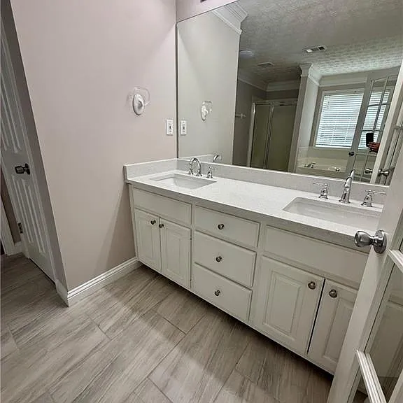 4169 Duncan Ives Dr — Photo 15