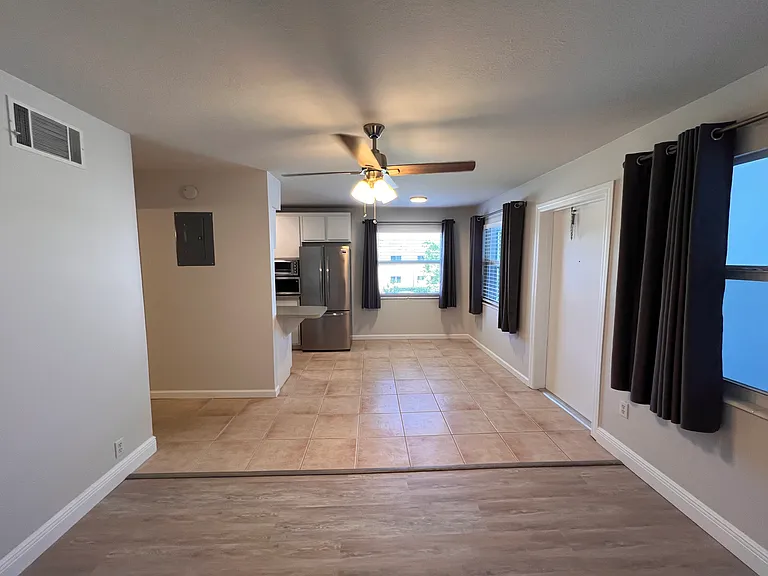 215 Circle Dr #25 — Photo 4