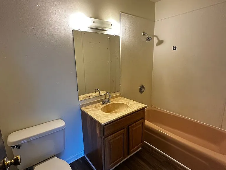 410 N Terrace St — Photo 8