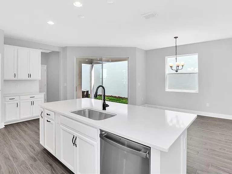 12743 Brodlove Ln — Photo 11