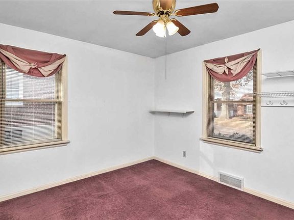 4th image of 9100 Harold Dr
