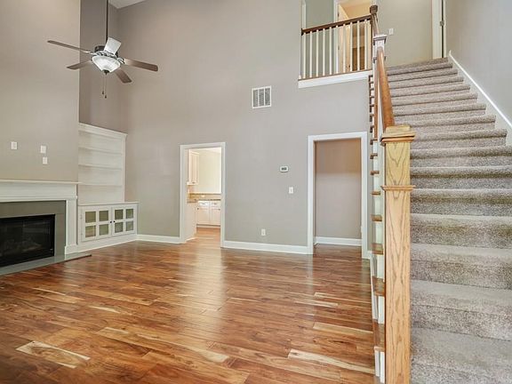 3rd image of 1565 Habershal Rd NW