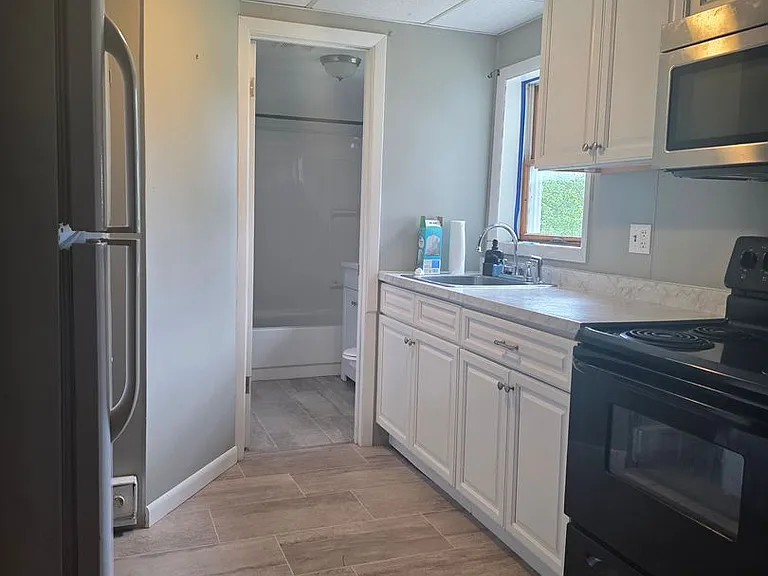 740 Chemung St — Photo 13