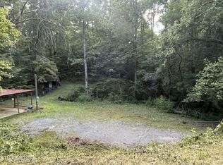 1241 Azalea Ln, Newport, TN 37821