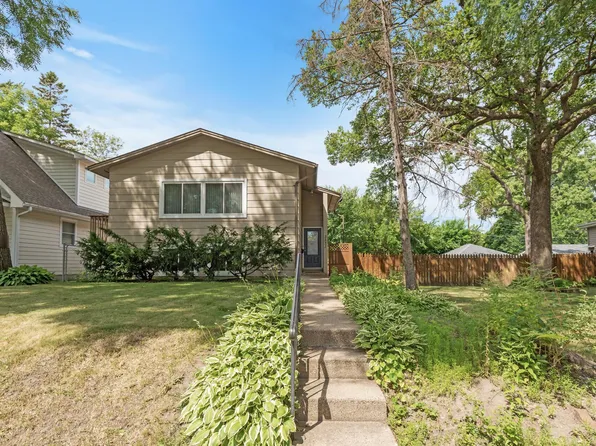 3531 Grimes Ave N, Robbinsdale, MN 55422