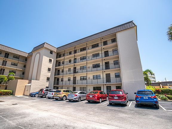 2nd image of 4100 Ocean Beach Blvd APT 109