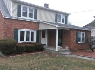 601 Brunswick Rd, Troy, NY 12180