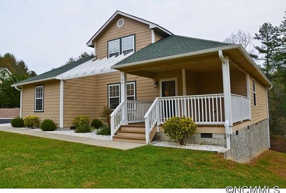 2nd image of 50 Hidden Meadow Dr