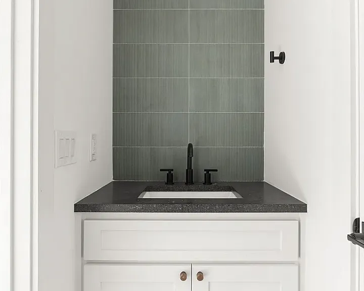 4711 Sylvester St #1 — Photo 4
