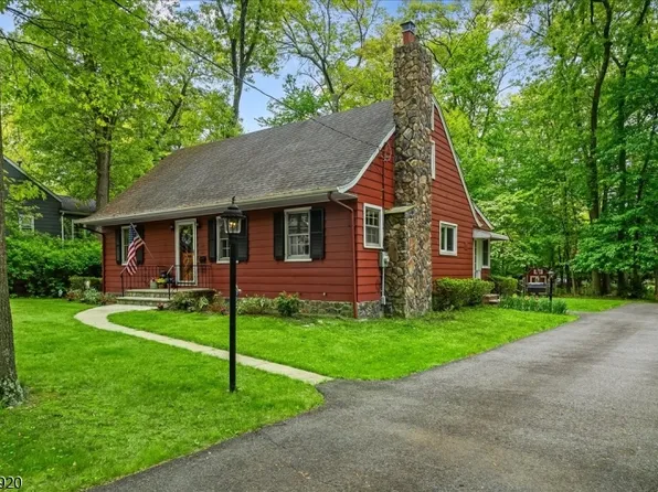187 Henry Pl, Wyckoff Twp., NJ 07481