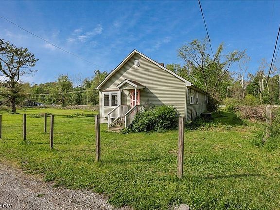 5th image of 9611 Township Road 390a SE