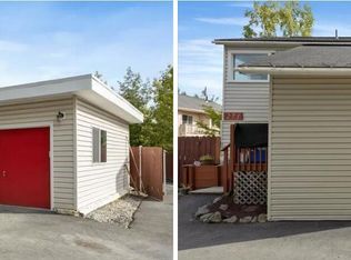 271 Melody Pl, Anchorage, AK 99504