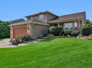 1937 Ardaugh Dr, Crest Hill, IL 60403