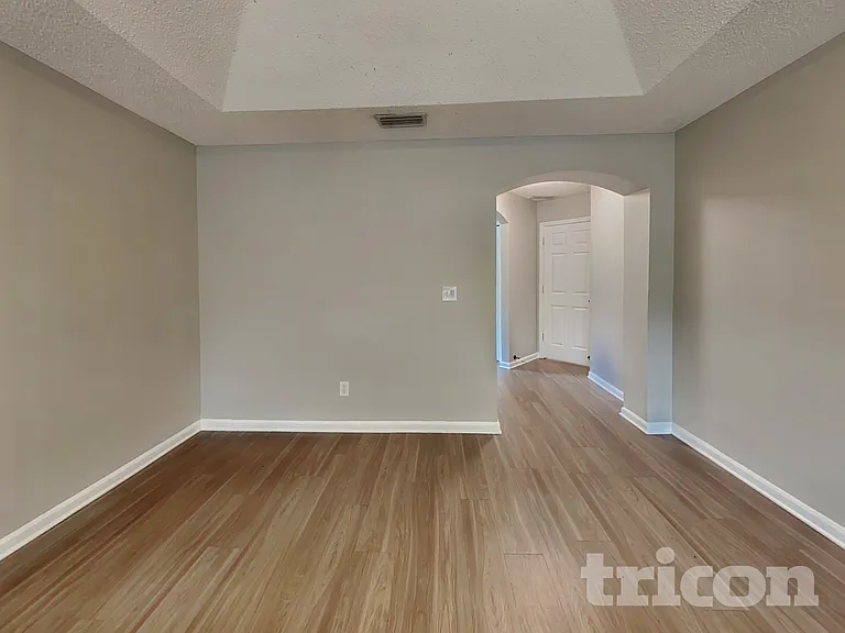 5357 Whitecastle Ct — Photo 8