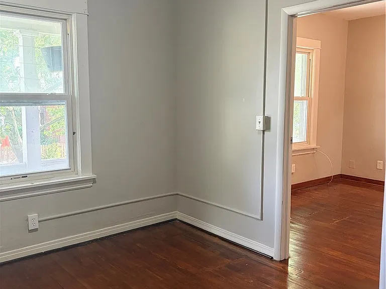 1793 Welch Ave #UPPER — Photo 2