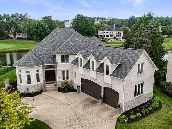 2nd image of 11400 Hawthorn Rdg