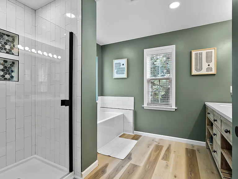 216 Echo Hills Ct — Photo 24