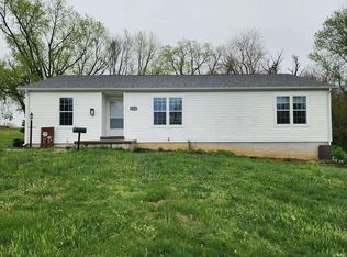 379 N Mulberry St, Petersburg, IN