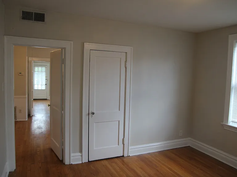 1708 Yale Ave #2 — Photo 12