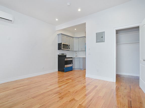 5th image of 617 W 147th St #3B