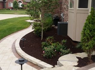 16235 Moore Park Rd, Macomb, MI 48044