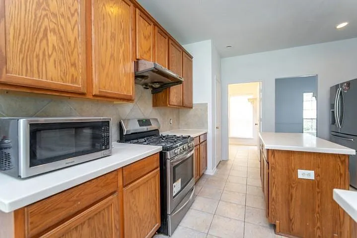 2322 Cool Springs Ln — Photo 13