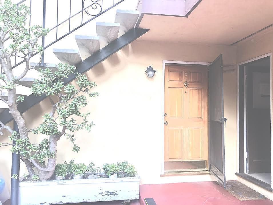 1st image of 219 Elm St APT 2