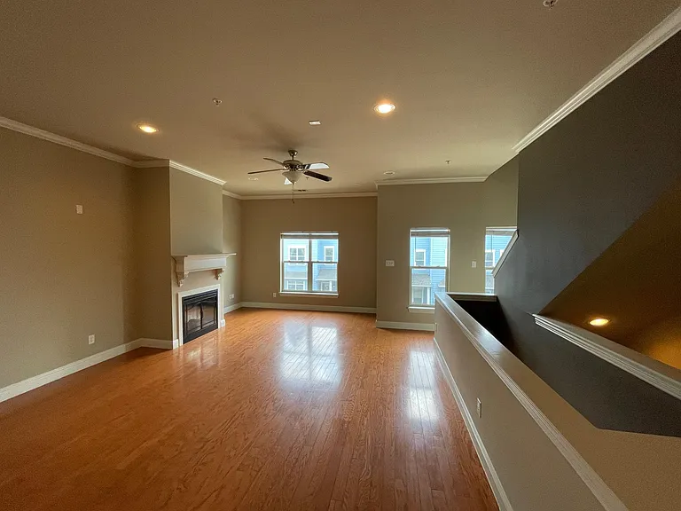 1616 Carpenter Dr — Photo 25
