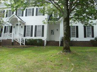 100 Hiawatha Ct, Cary, NC 27513