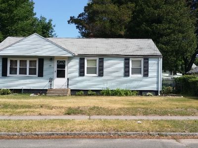 158 Cherokee Dr, Springfield, MA, 01109