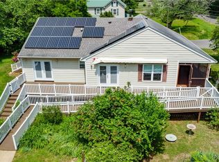 1900 Mark Pine Rd, Hayes, VA 23072