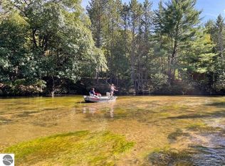 9215 Sioux Ln SE, Fife Lake, MI 49633