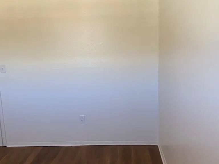 Newly Renovated 2BR | Courtyard & back patio | Lots of natural light — Photo 11