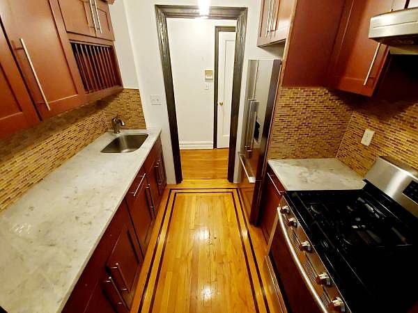 1st image of 614 40th St APT A4