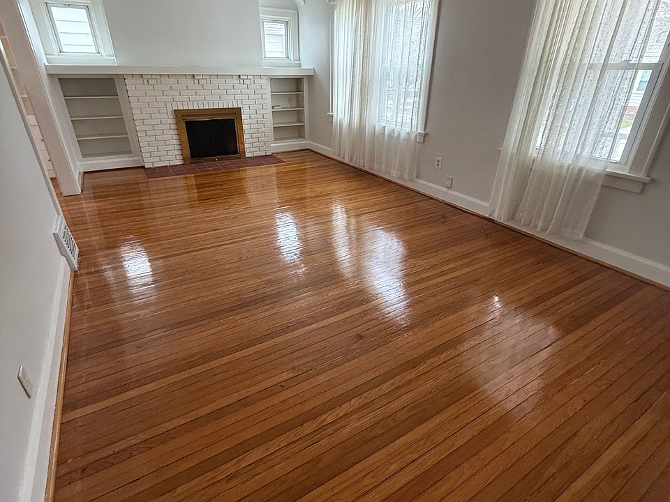 1st image of 1582 Orchard Grove Ave #1